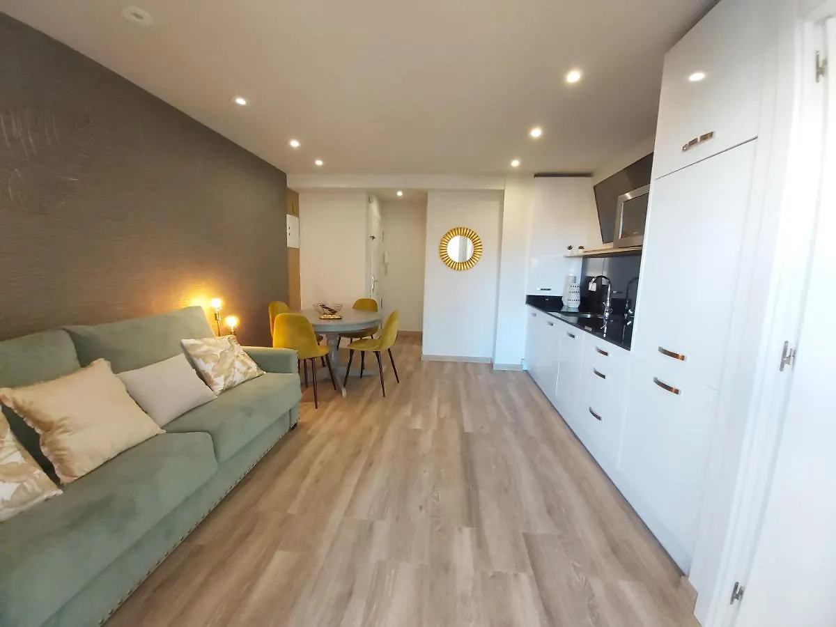 Del Parque Flats Flores Premium Malaga