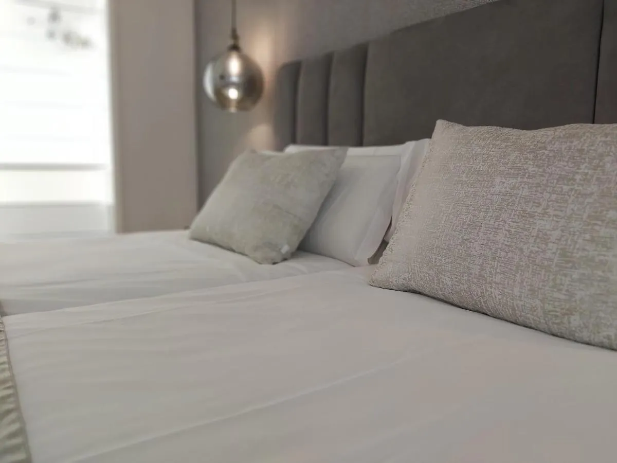 Del Parque Flats Flores Premium Malaga