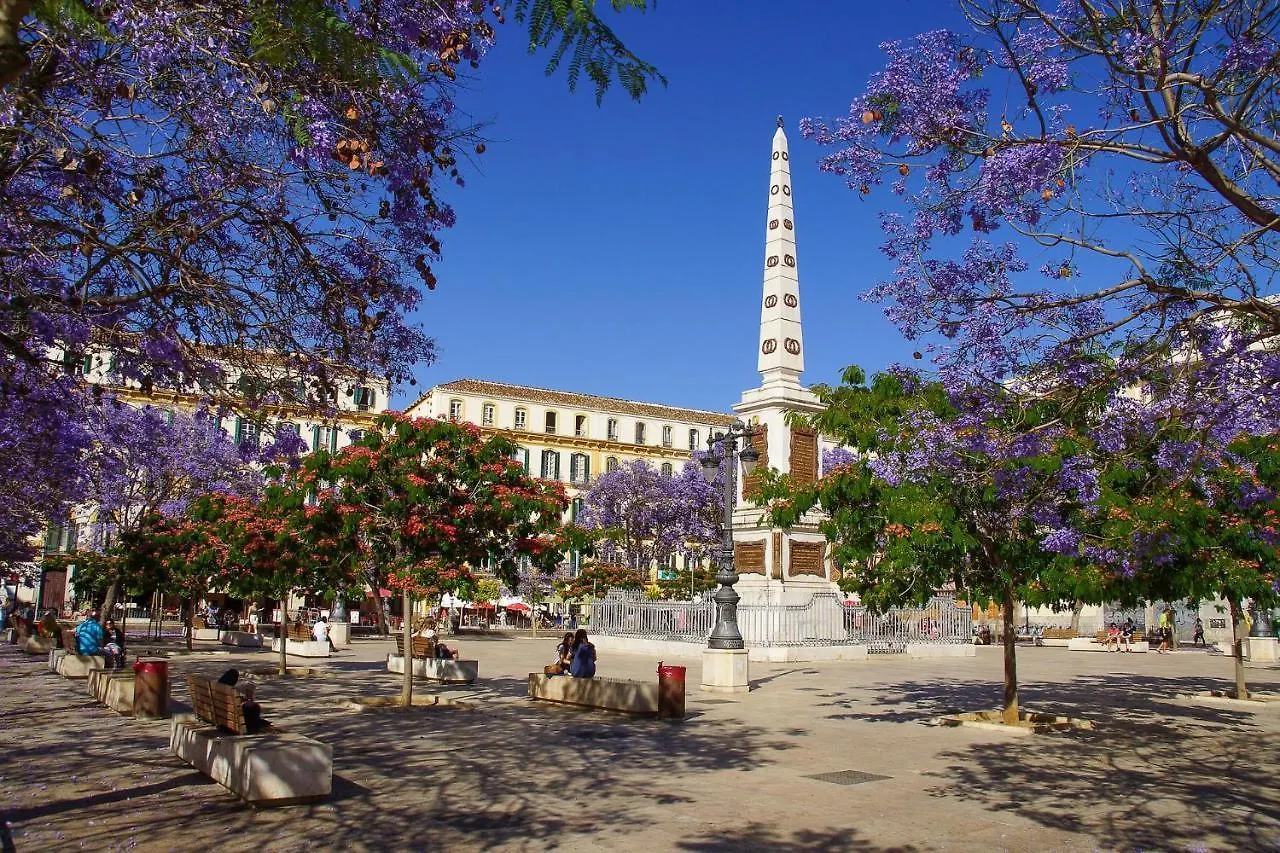 Del Parque Flats Flores Premium Malaga Spain